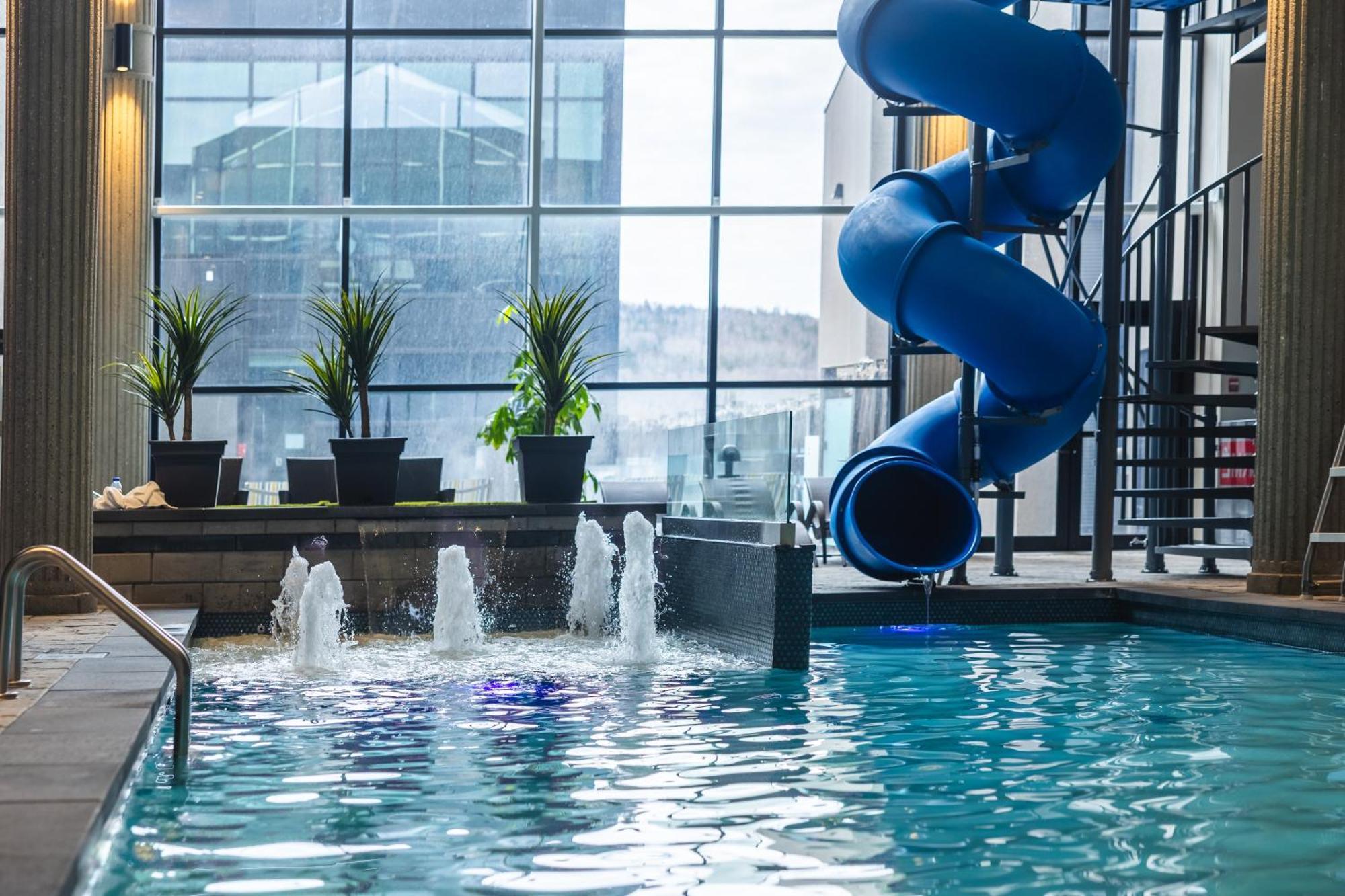 Hotel Universel, Centre De Congres Rivière-du-Loup Kültér fotó